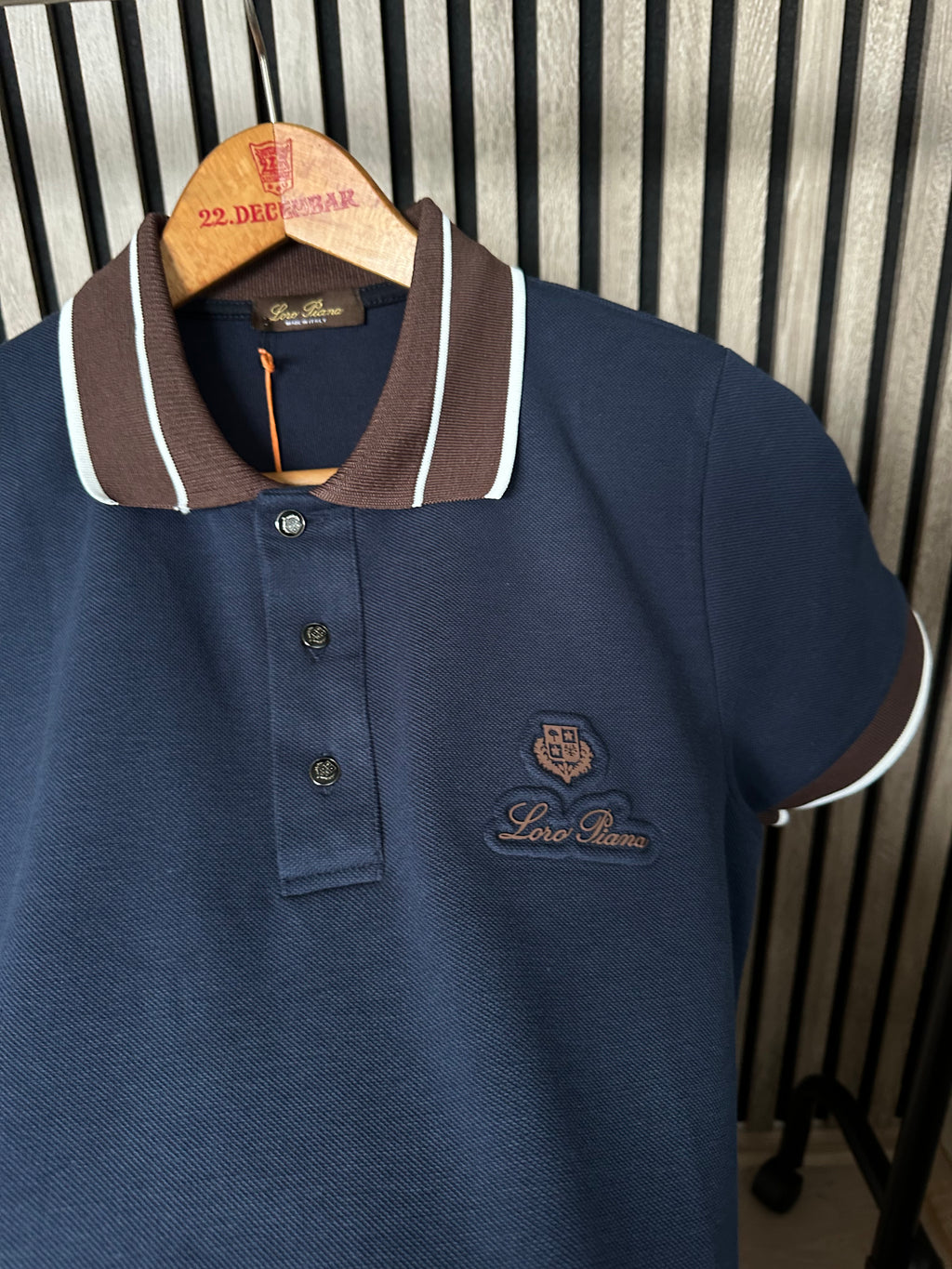 Loro Piana majica na kragnu