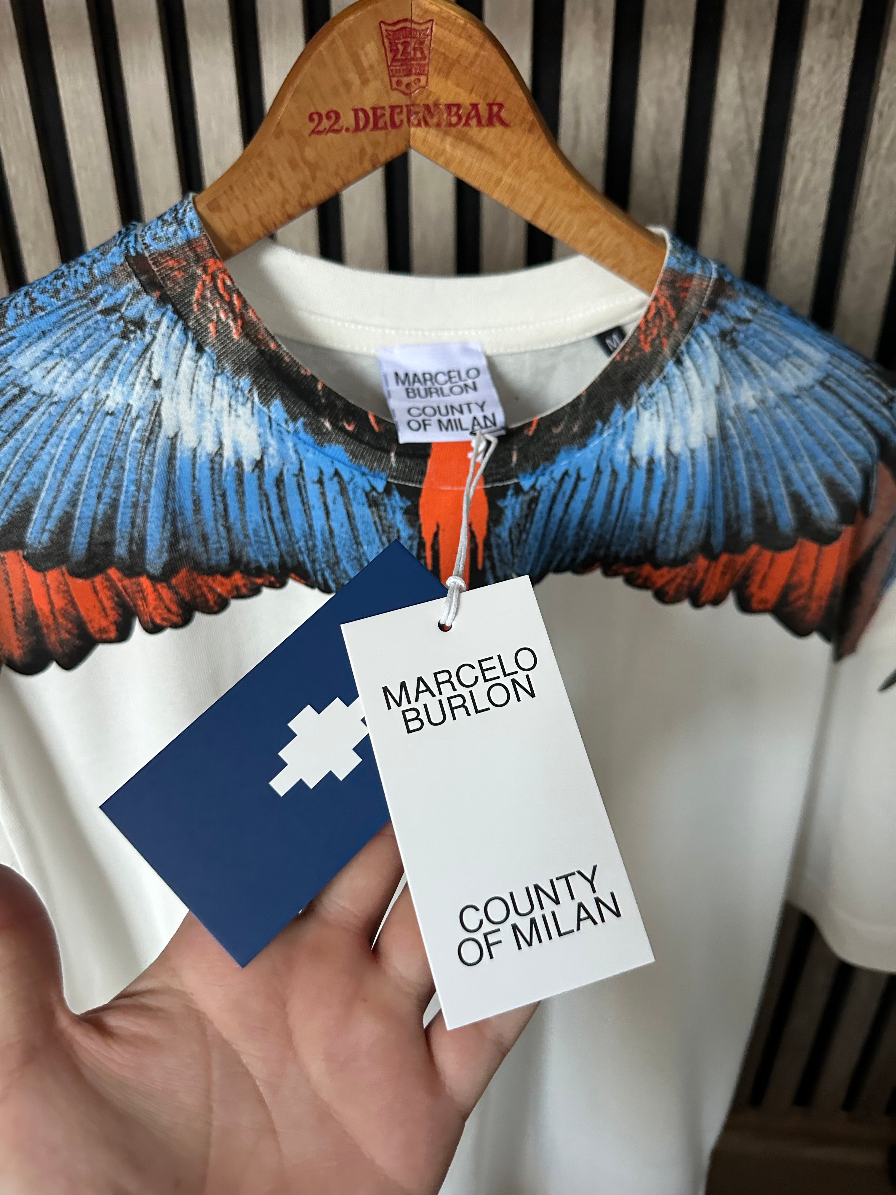 Marcelo Burlon majica (plavo-narandžasta)