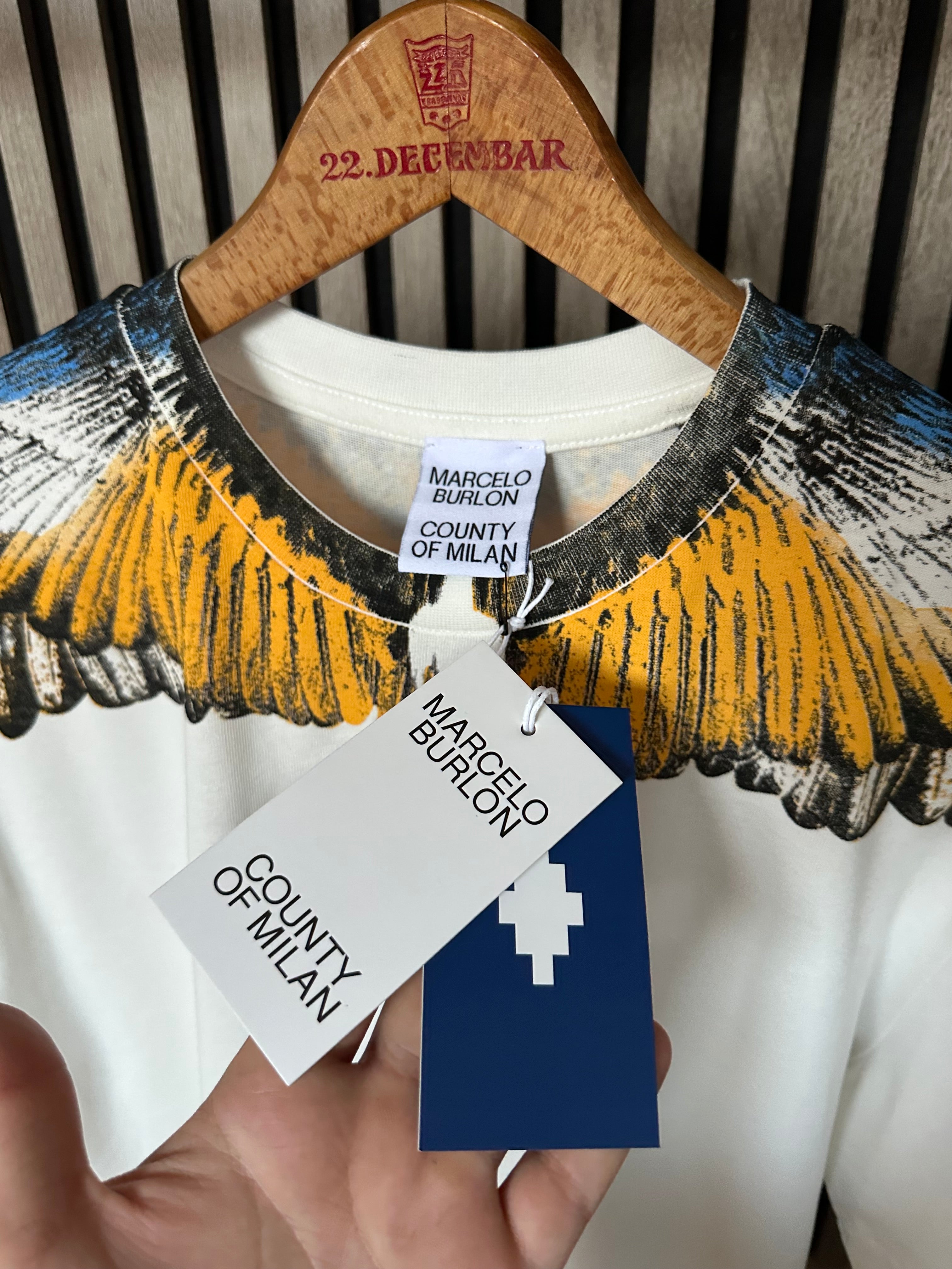 Marcelo Burlon majica (plavo-žuta)