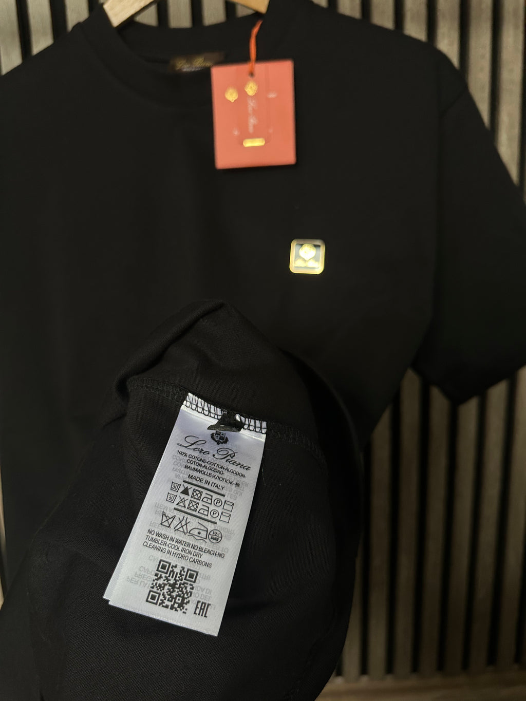 Loro Piana Crna Majica