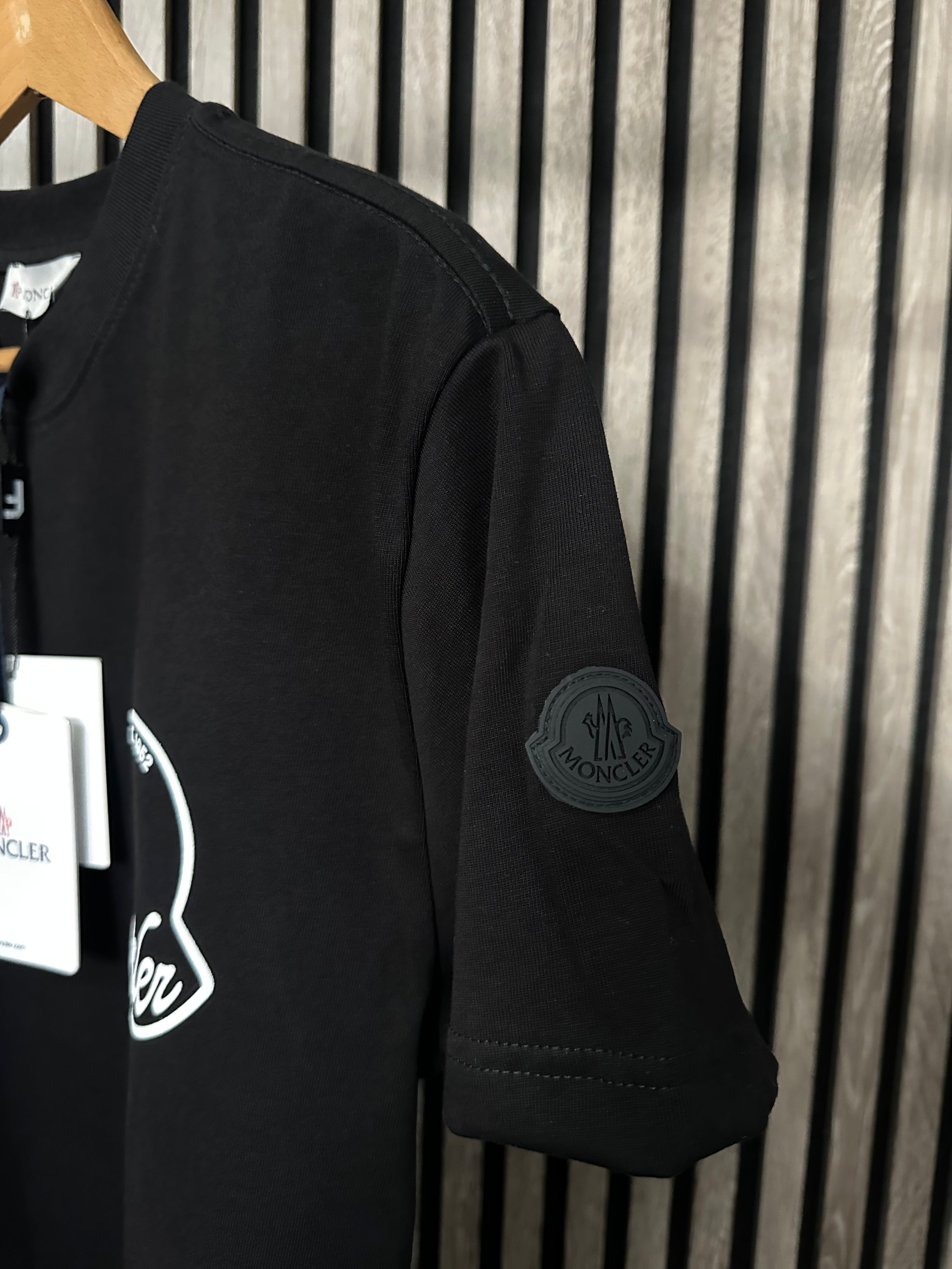 Moncler Crna Majica