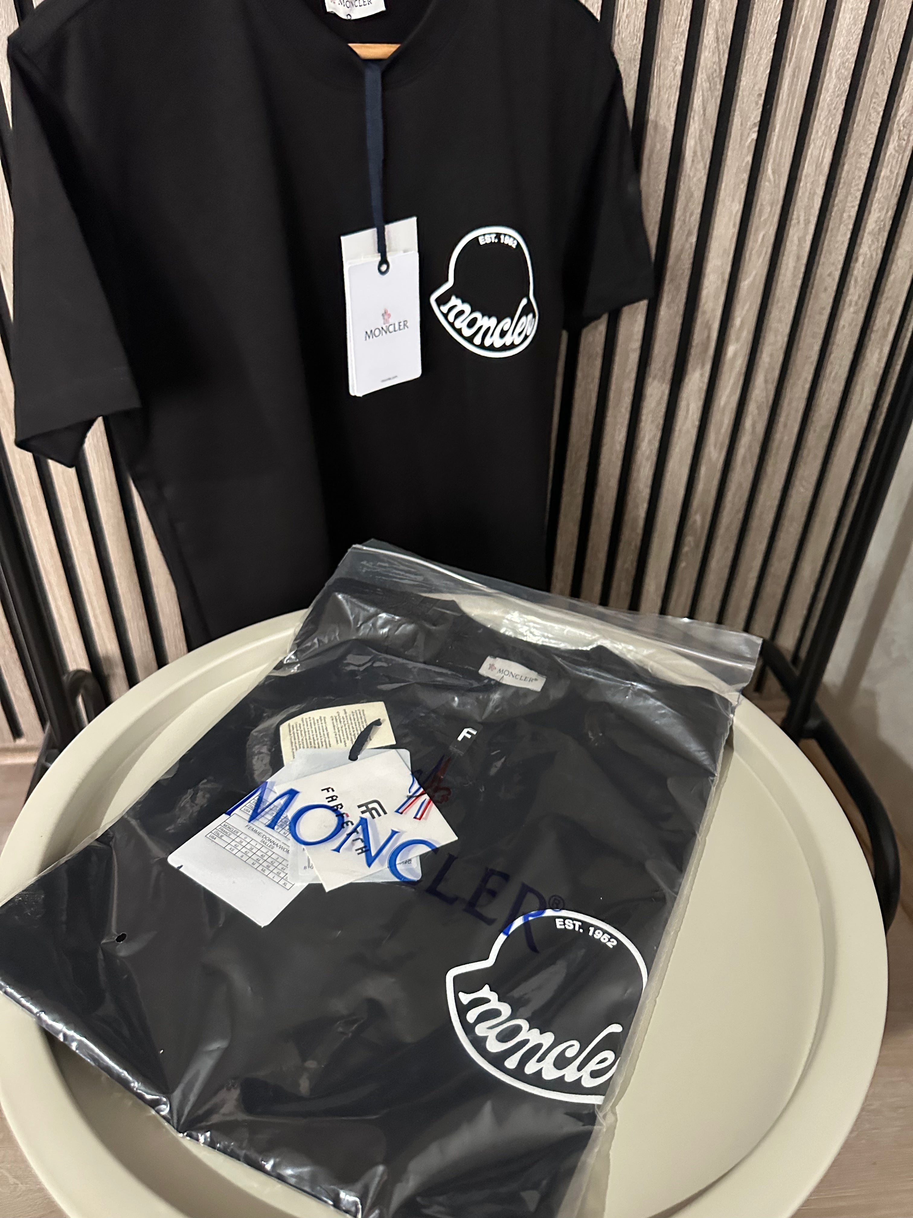 Moncler Crna Majica