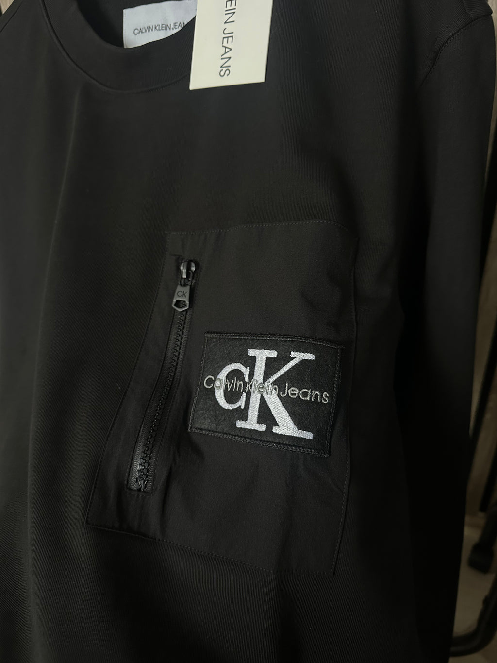Calvin Klein Crni Duks