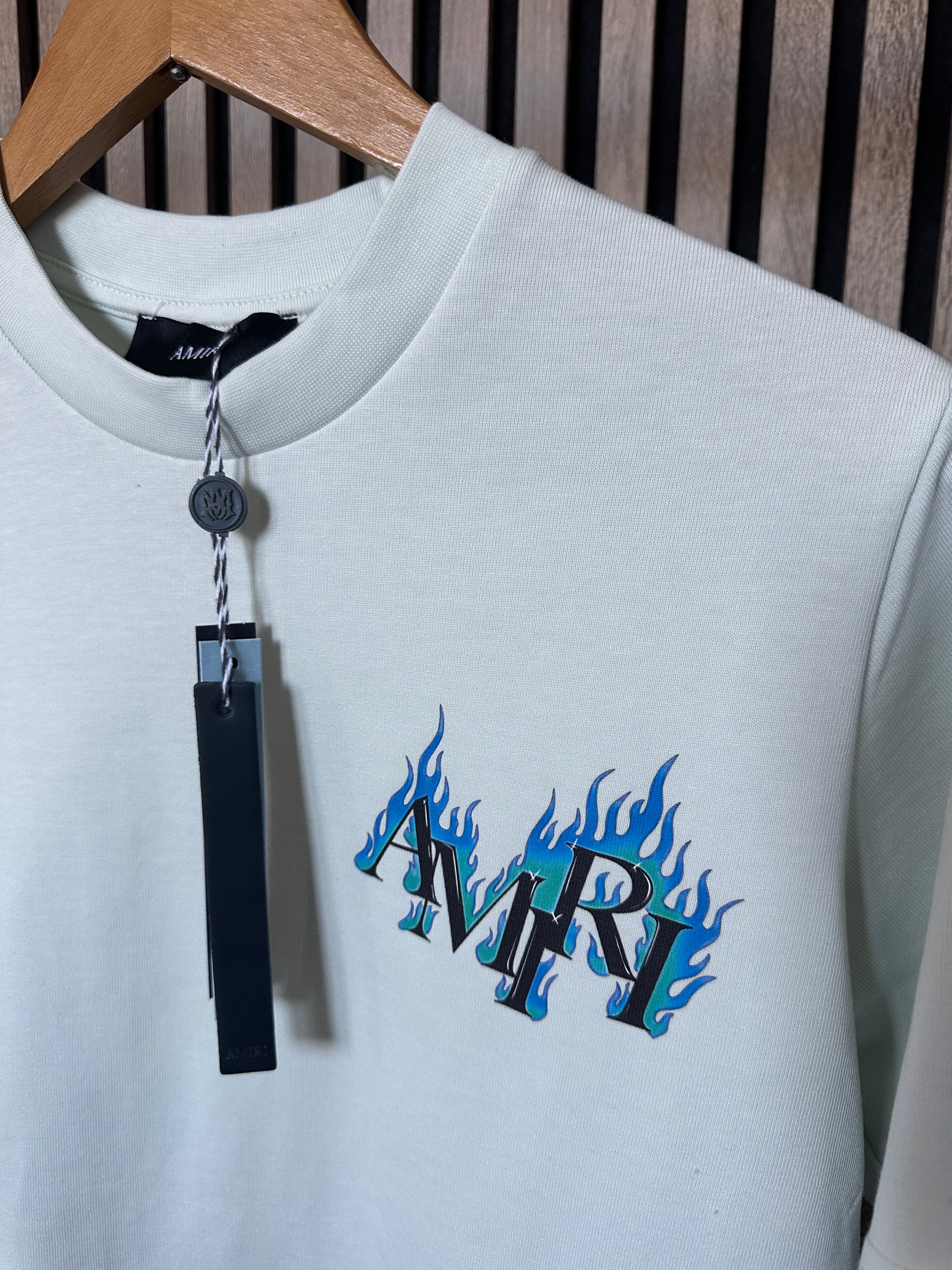 Amiri Blue Fire Bela Majica