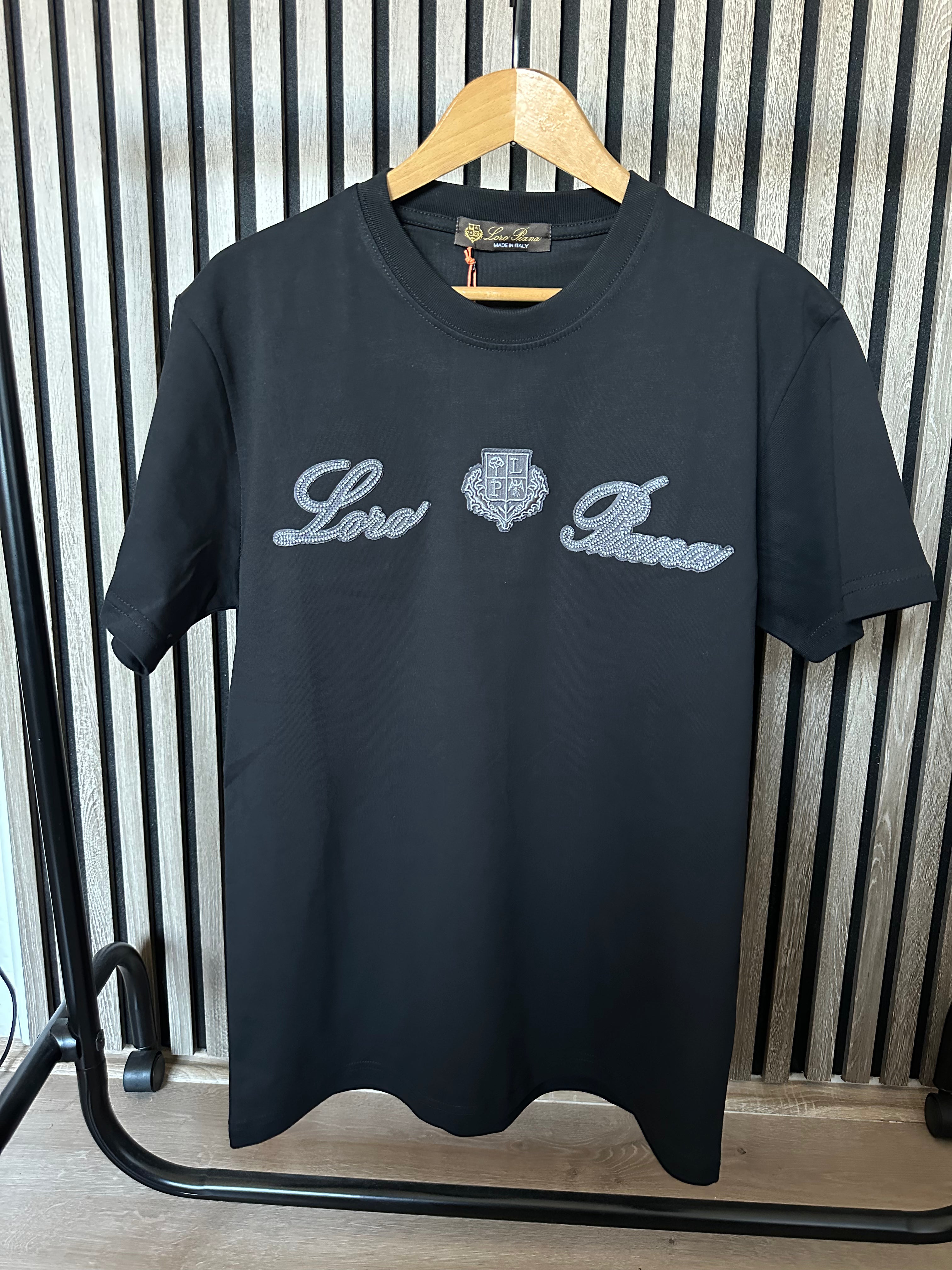 Loro Piana Crna Majica
